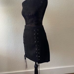 Missguided suede eyelet skirt 8